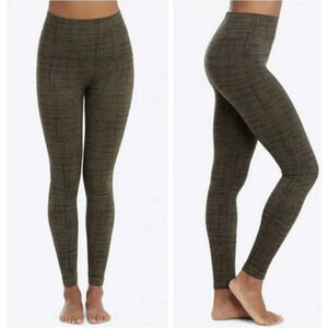 Spanx Look At Me Now Leggings